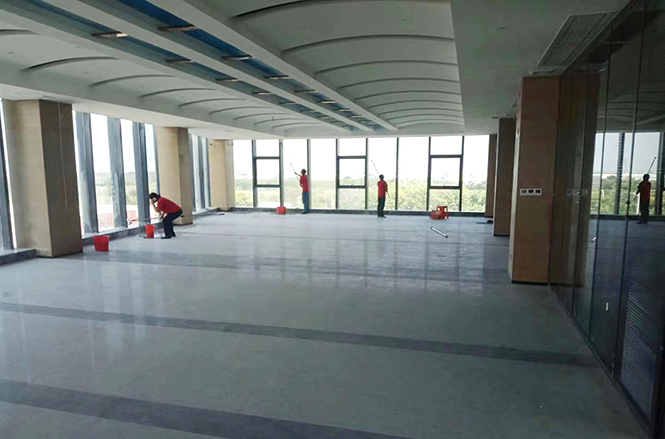 佛山豐富汽配公司開(kāi)荒清潔